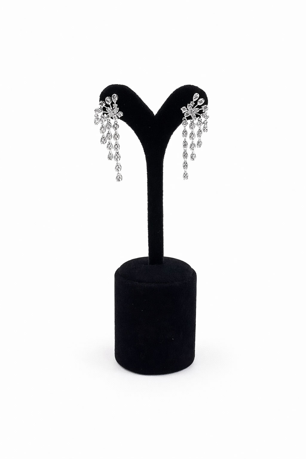 Damla Taş Detaylı Gümüş Renk Abiye Kolye Küpe Seti