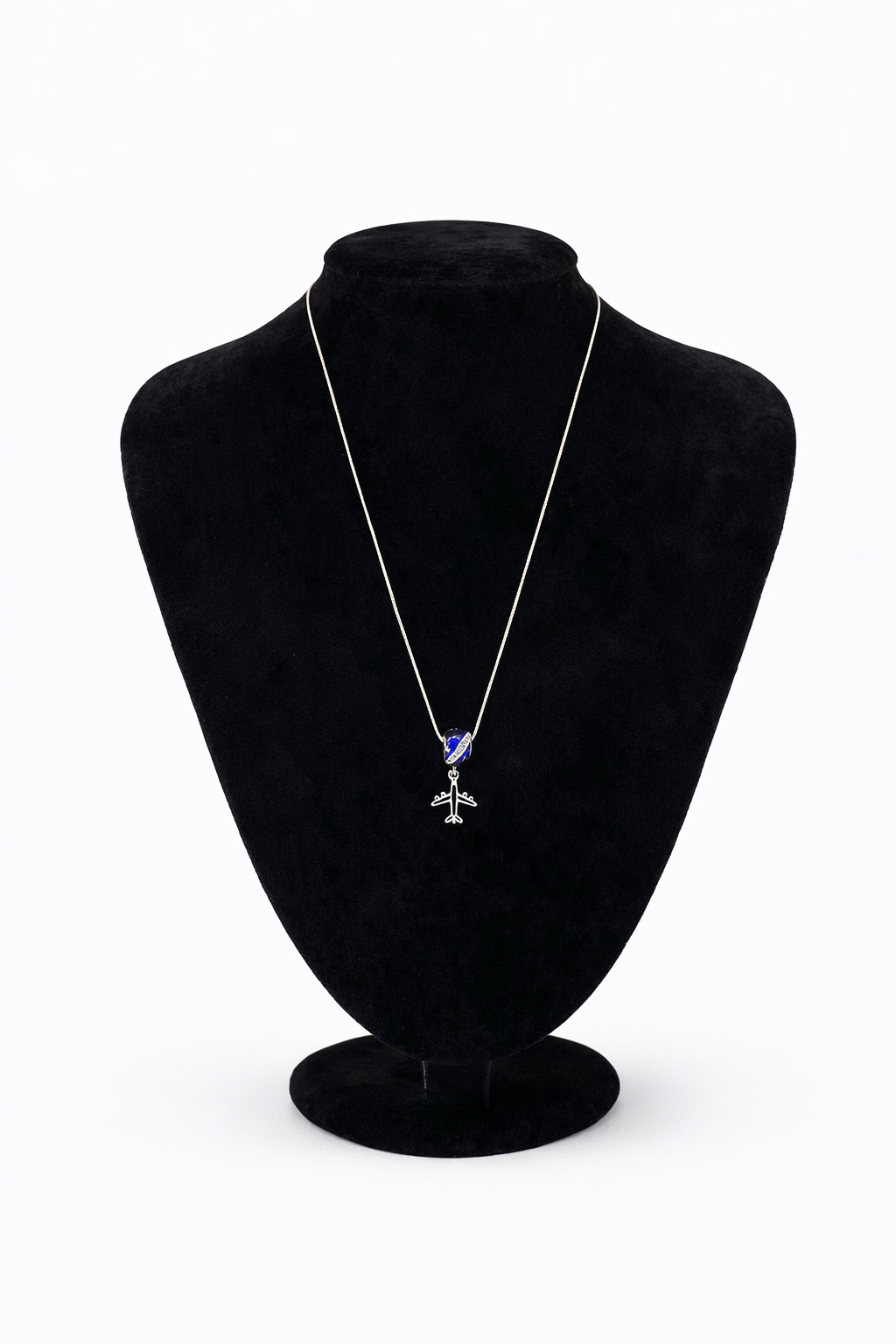 Mavi Taşlı Küre ve Uçak Figürlü Gümüş Renk Çelik Zincir Kolye