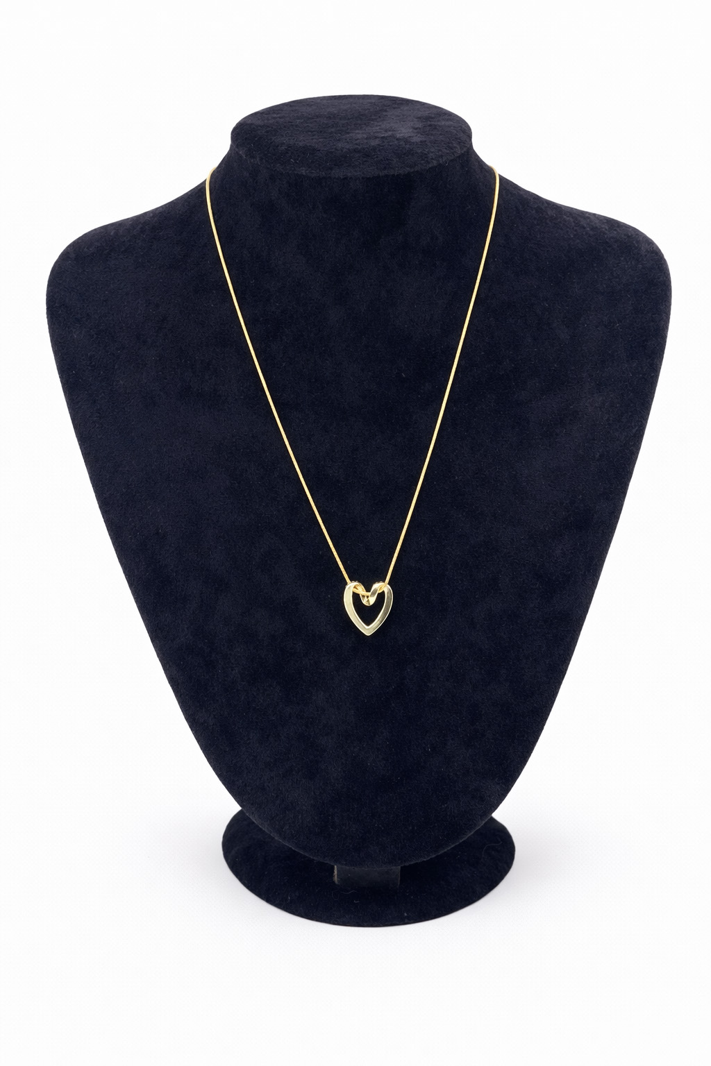 Altın Renk Kalp Figürlü Çelik Kolye