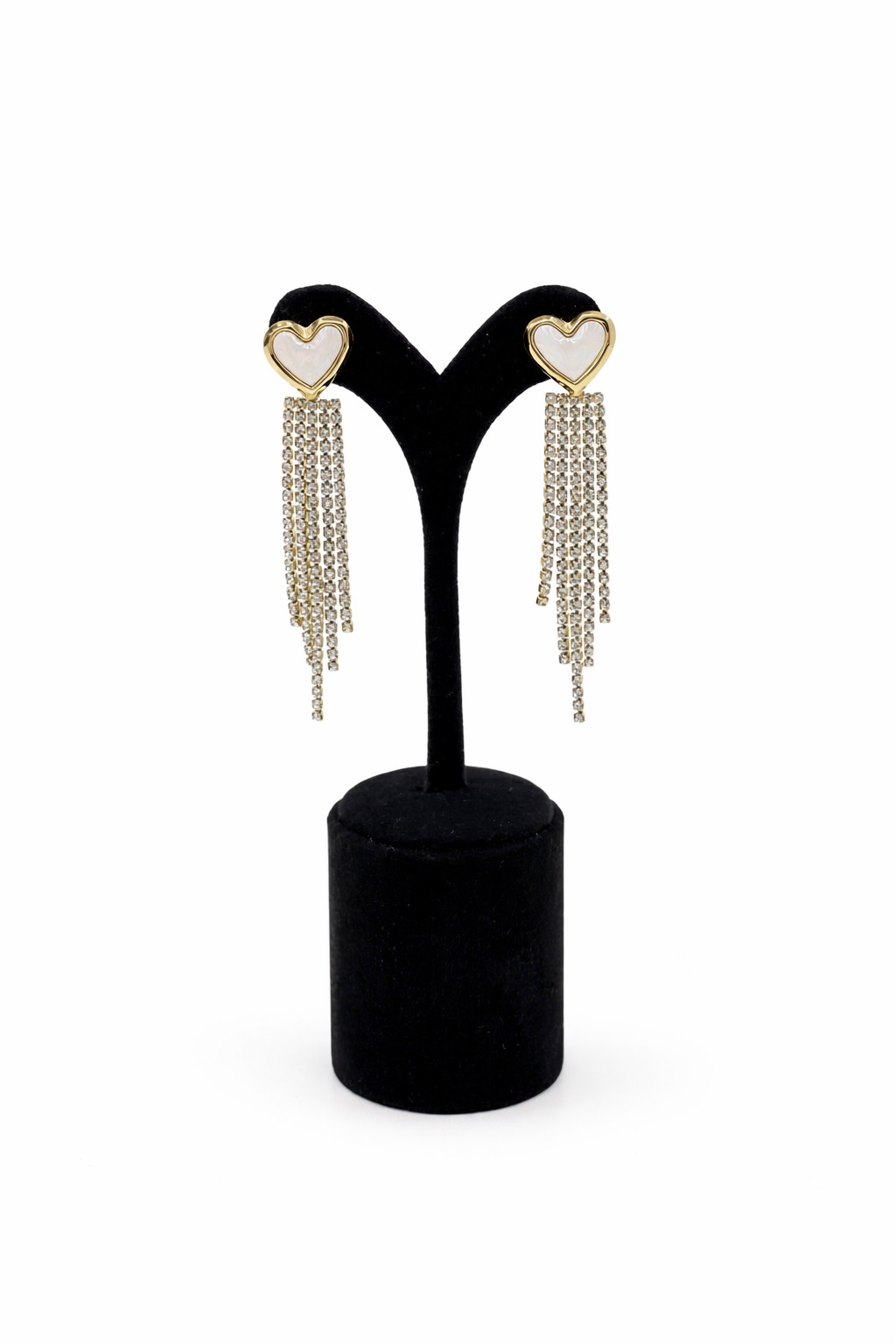 Kalp Detaylı Taş Püsküllü Çelik Kadın Küpe