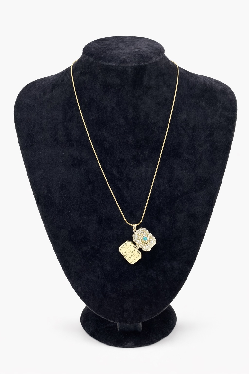 Açılabilir Madalyon Formlu Altın Renk Çelik Kolye