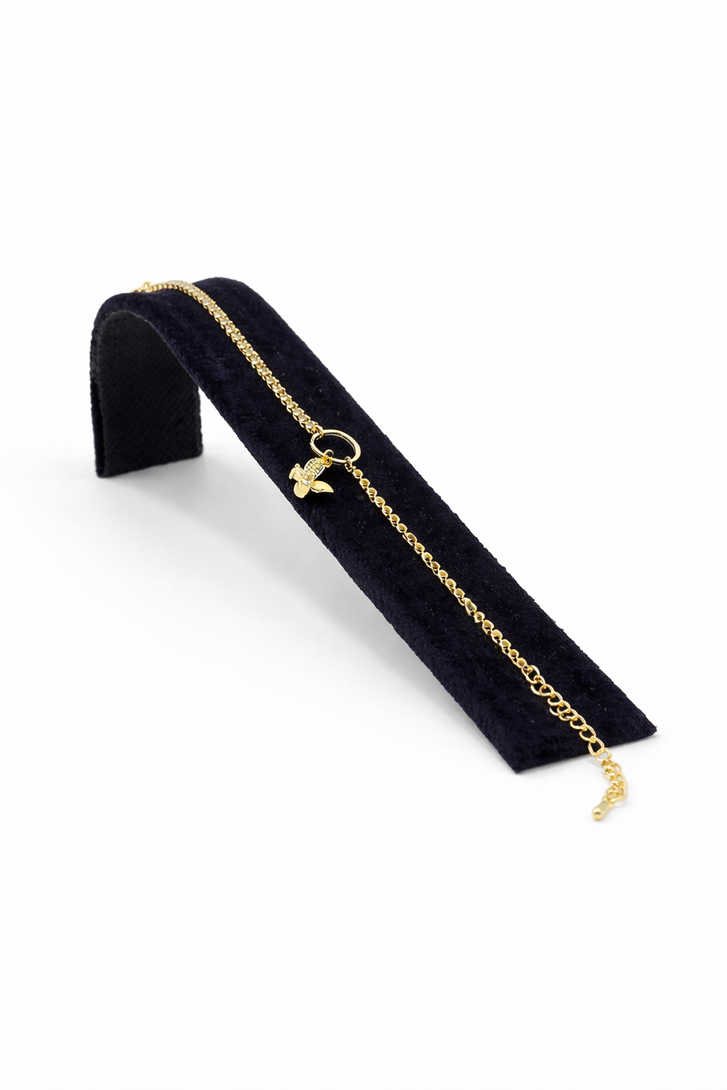 Kuş Figürlü Altın Renk Çelik Bileklik