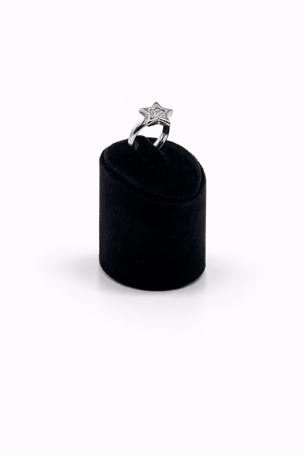 Zirkon Taşlı Yıldız Figürlü Gümüş Renk Çelik Yüzük