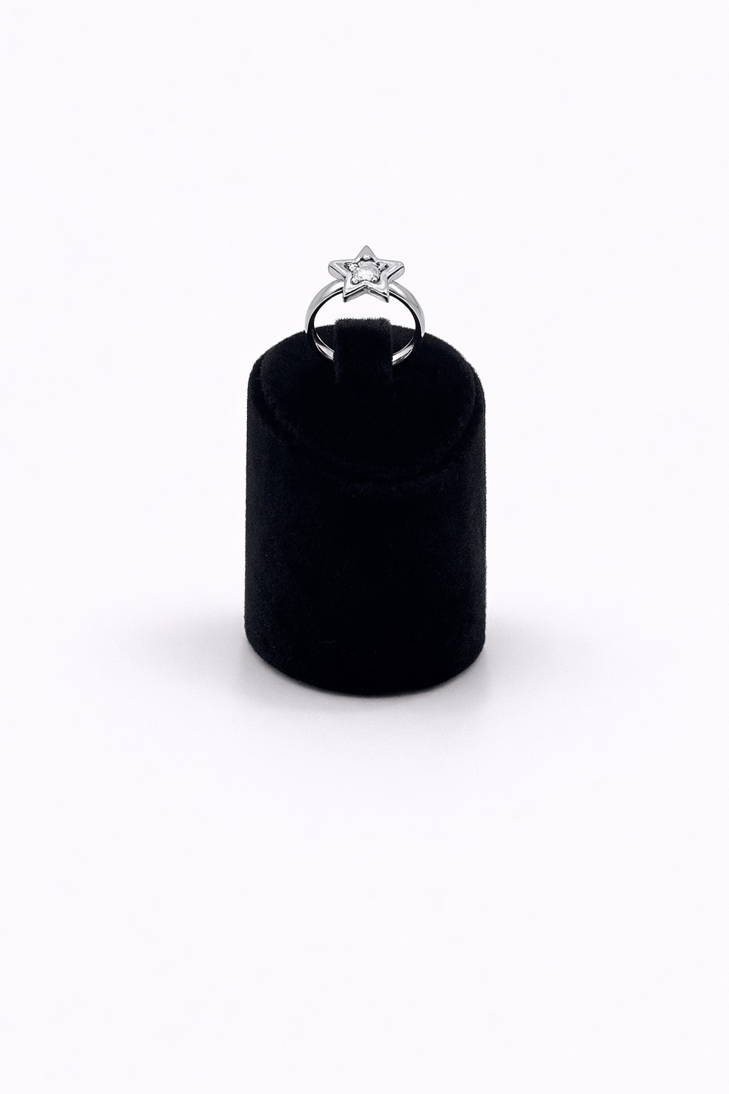 Zirkon Taşlı Yıldız Figürlü Gümüş Renk Çelik Yüzük