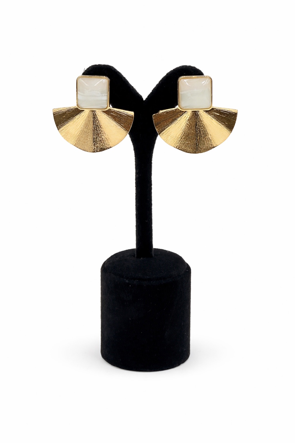 Yelpaze Model Lak Kaplama Akrilik Küpe