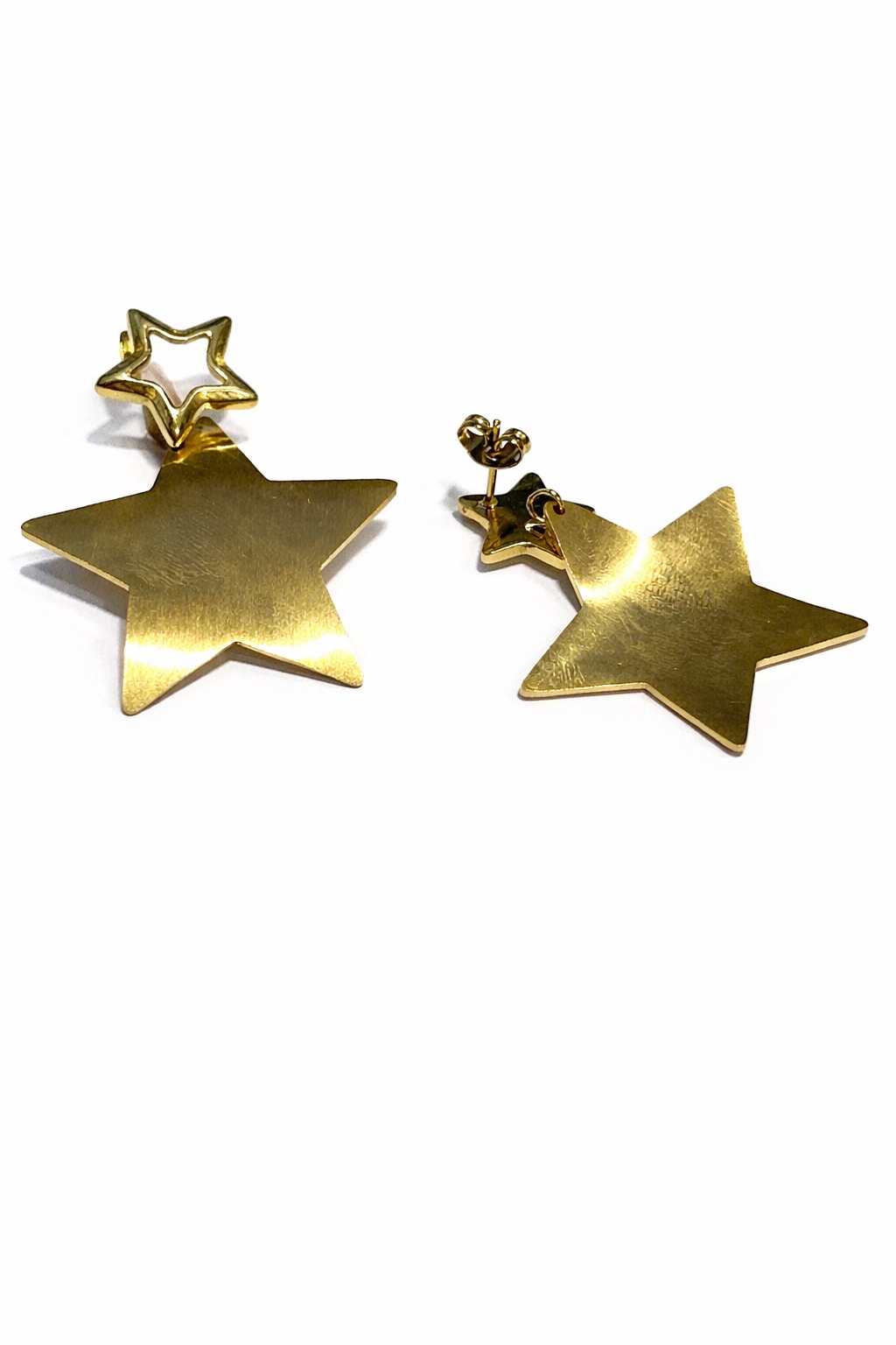 Altın Renk Yıldız Sallantılı Çelik Küpe