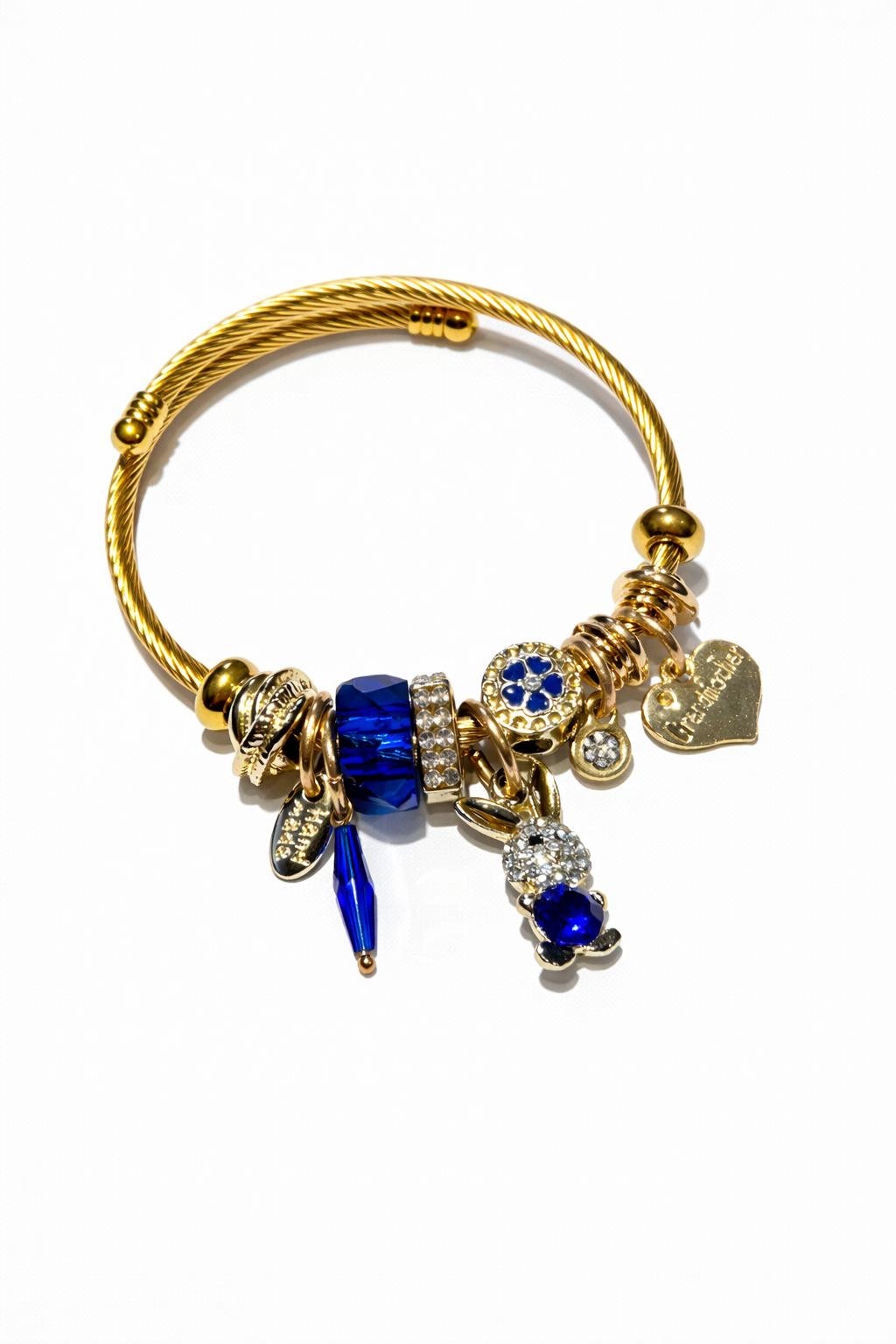 Tavşan Figürlü Mavi Taş Detaylı Gold Renk Çelik Charm Bileklik Tavşan Figürlü Mavi Taş Detaylı Gold Renk Çelik Charm Bileklik