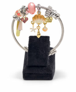 Deniz Kabuğu ve Yıldız Detaylı Altın Renk Çelik Charm Bileklik