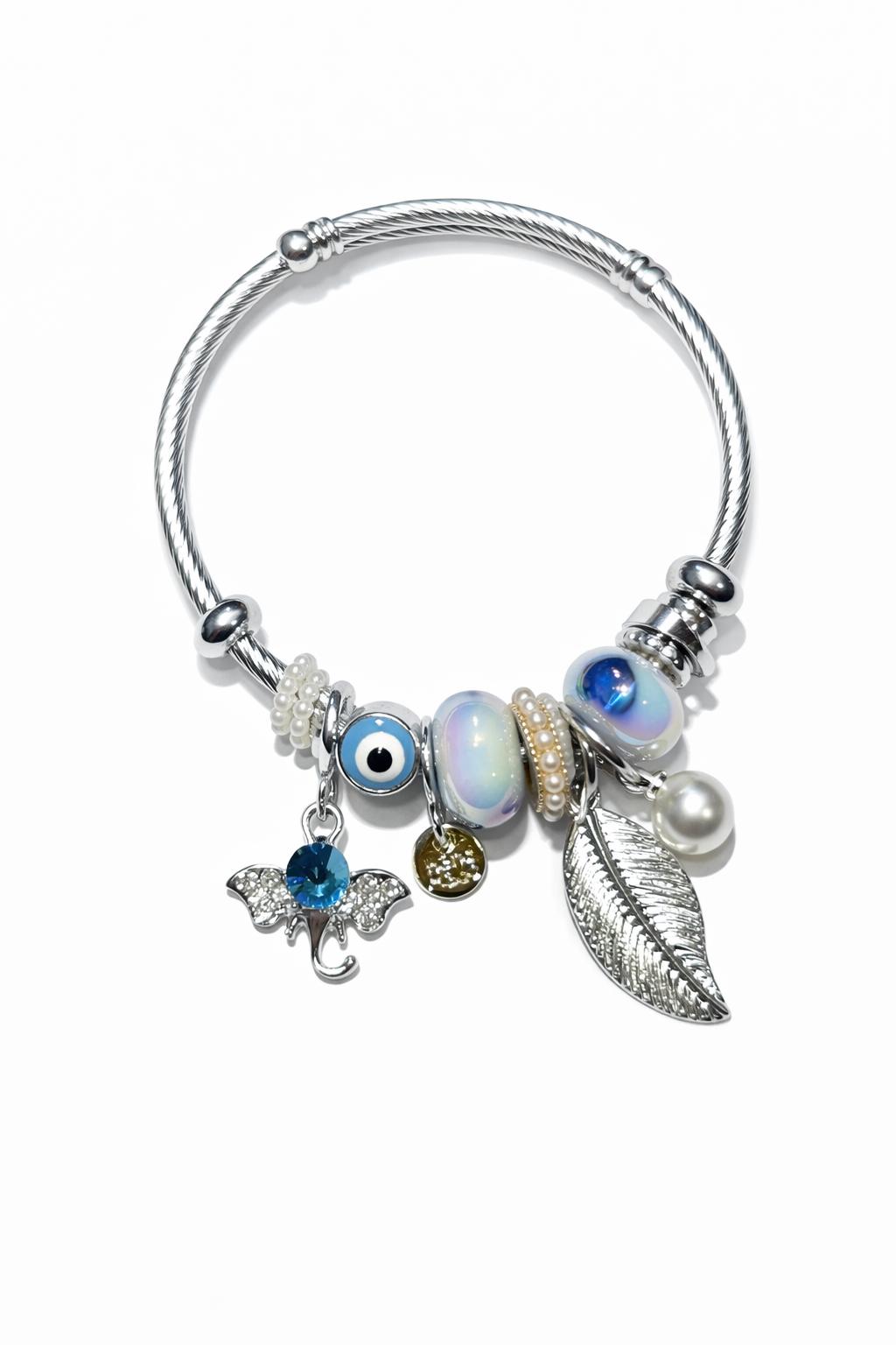 Nazar Boncuklu Yaprak ve Mavi Taşlı Fil Figürlü Gümüş Renk Çelik Charm Bileklik