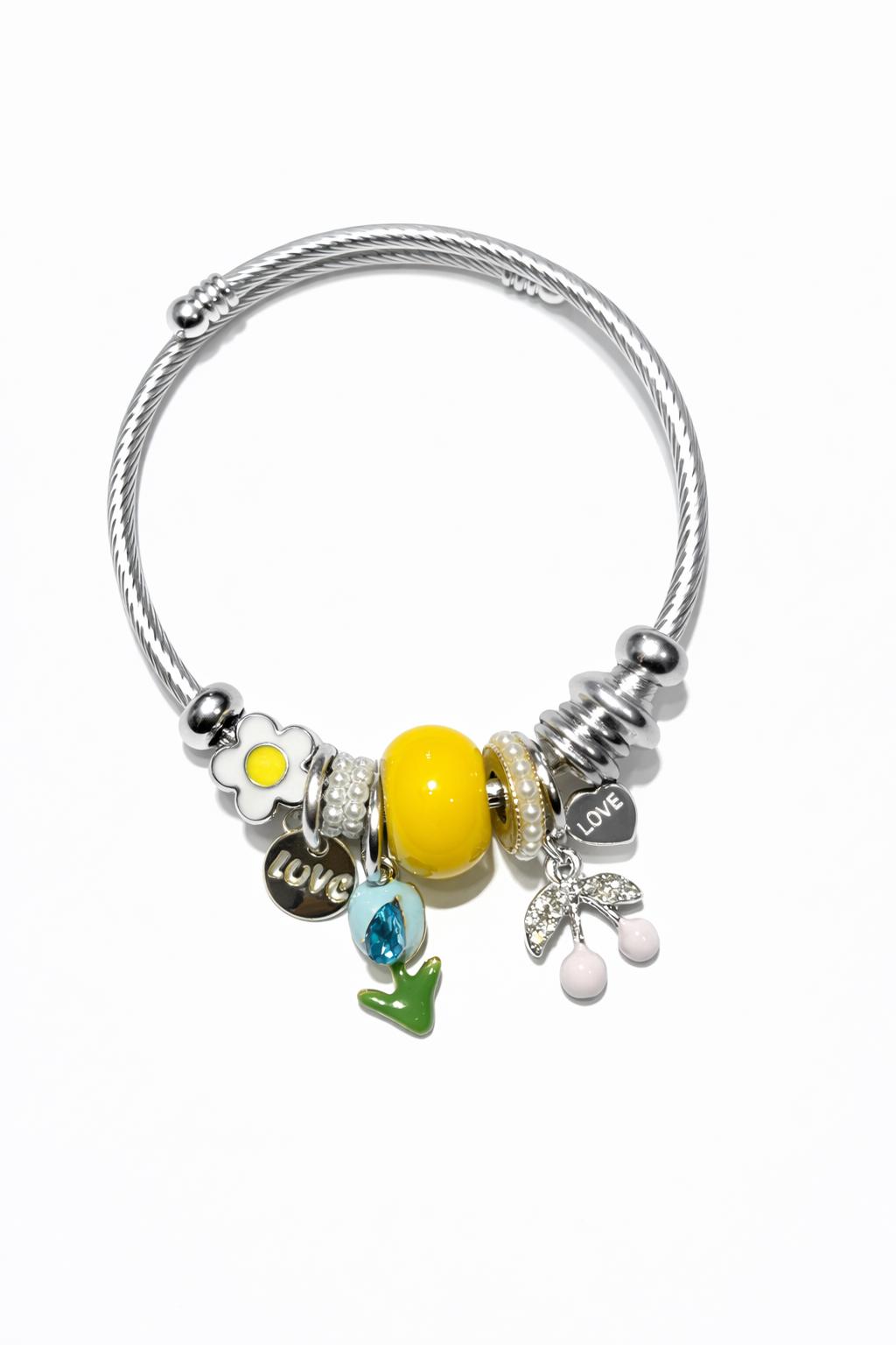Sarı Boncuk Lale ve Kiraz Figürlü Gümüş Renk Çelik Charm Bileklik