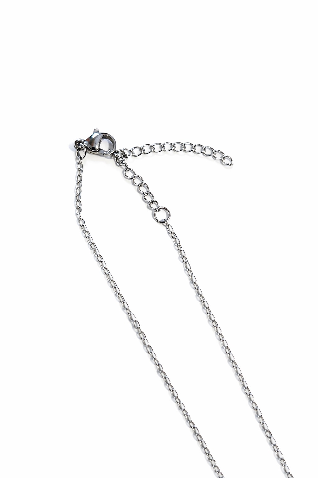 Beyaz Taş Detaylı Gümüş Renk Çelik Yonca Kolye Beyaz Taş Detaylı Gümüş Renk Çelik Yonca Kolye