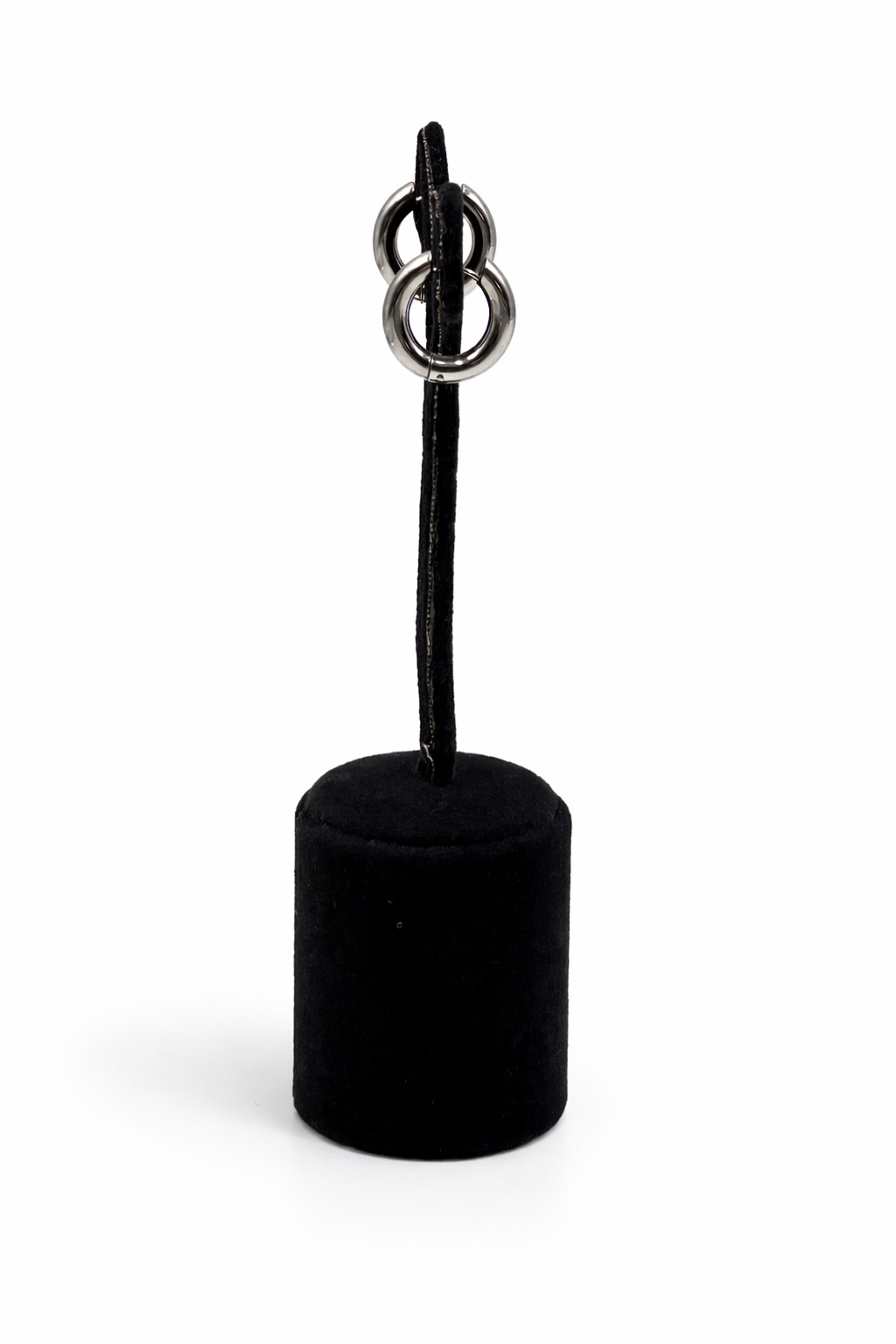 Gümüş Renk Çelik Kalın Halka Küpe Gümüş Renk Çelik Kalın Halka Küpe