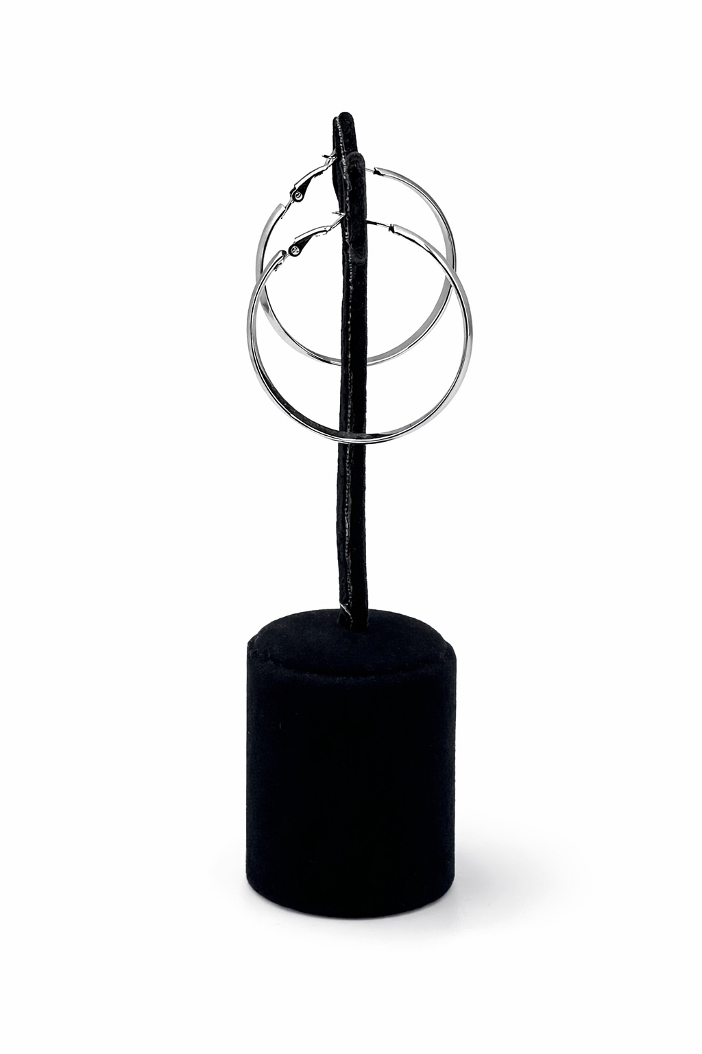 Gümüş Renk Orta Boy Çelik Kalın Halka Küpe