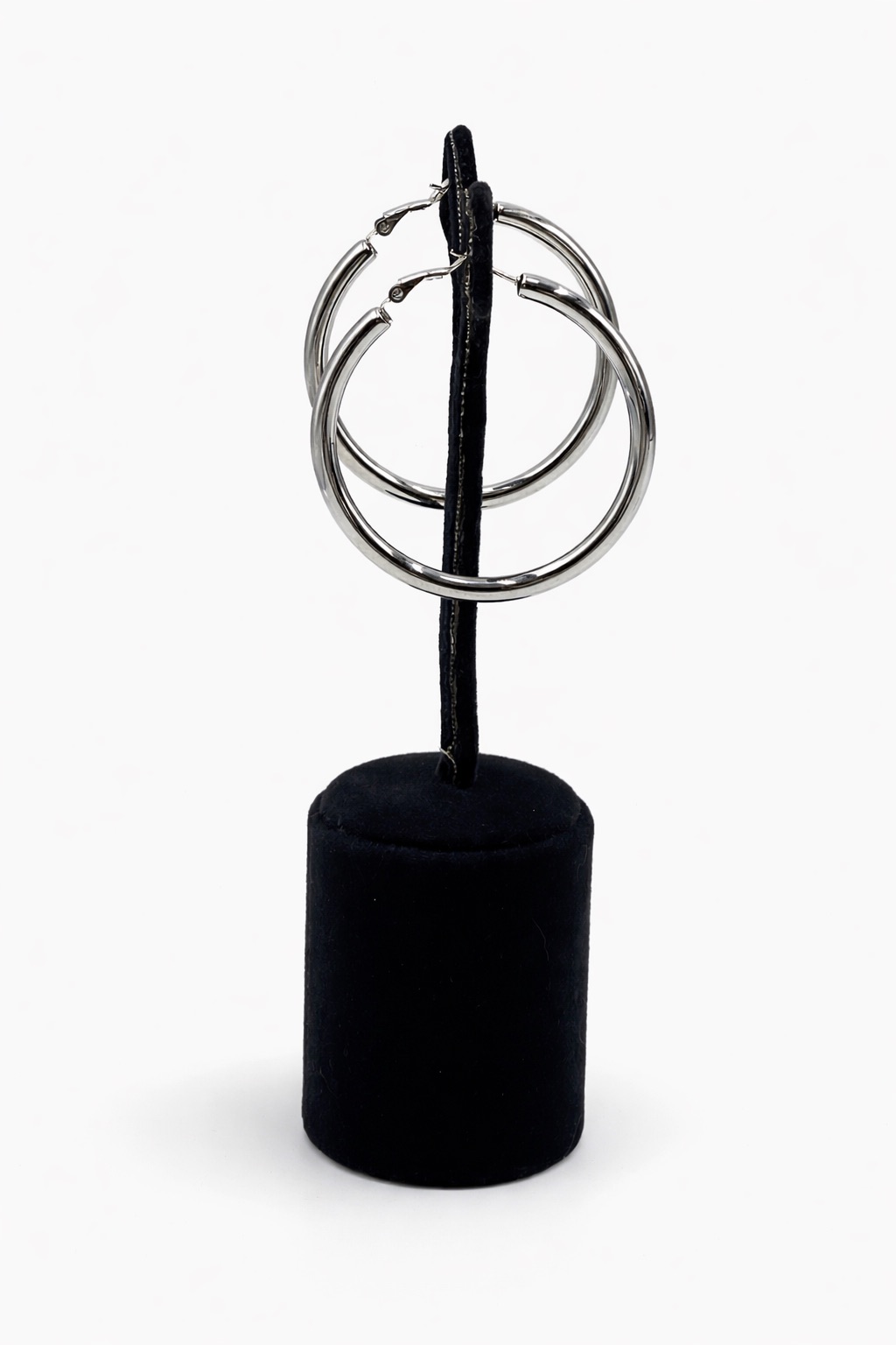 Gümüş Renk Çelik Büyük Kalın Halka Küpe