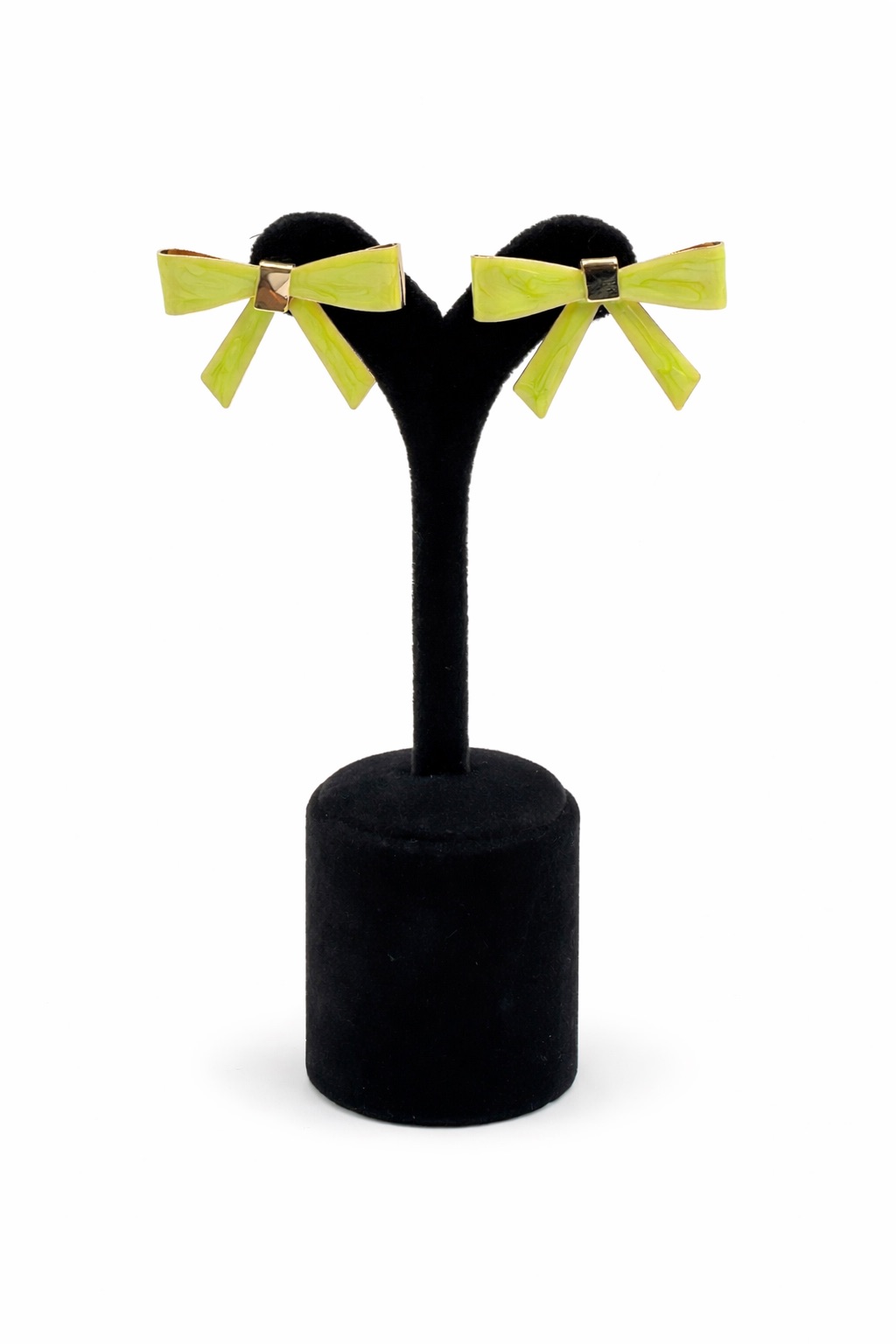 Lak Kaplama Mineli Fiyonk Küpe