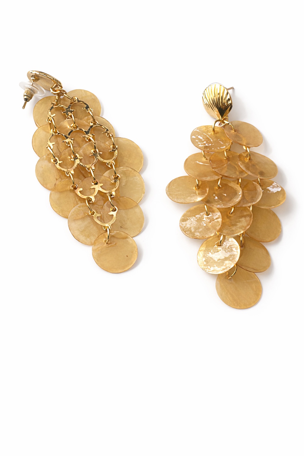 Lak Kaplama Pullu Akrilik Uzun Küpe Lak Kaplama Pullu Akrilik Uzun Küpe