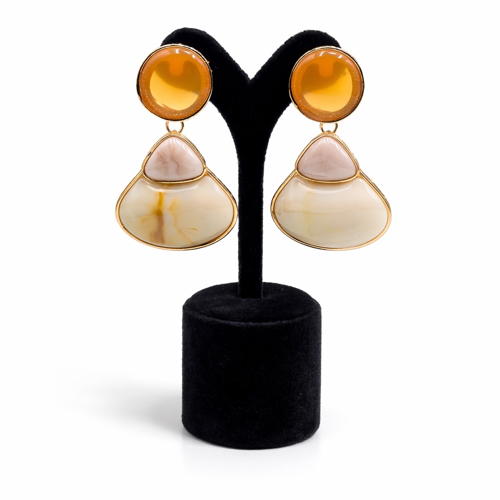 Altın Renk Çerçeveli Mermer Desenli Akrilik Küpe