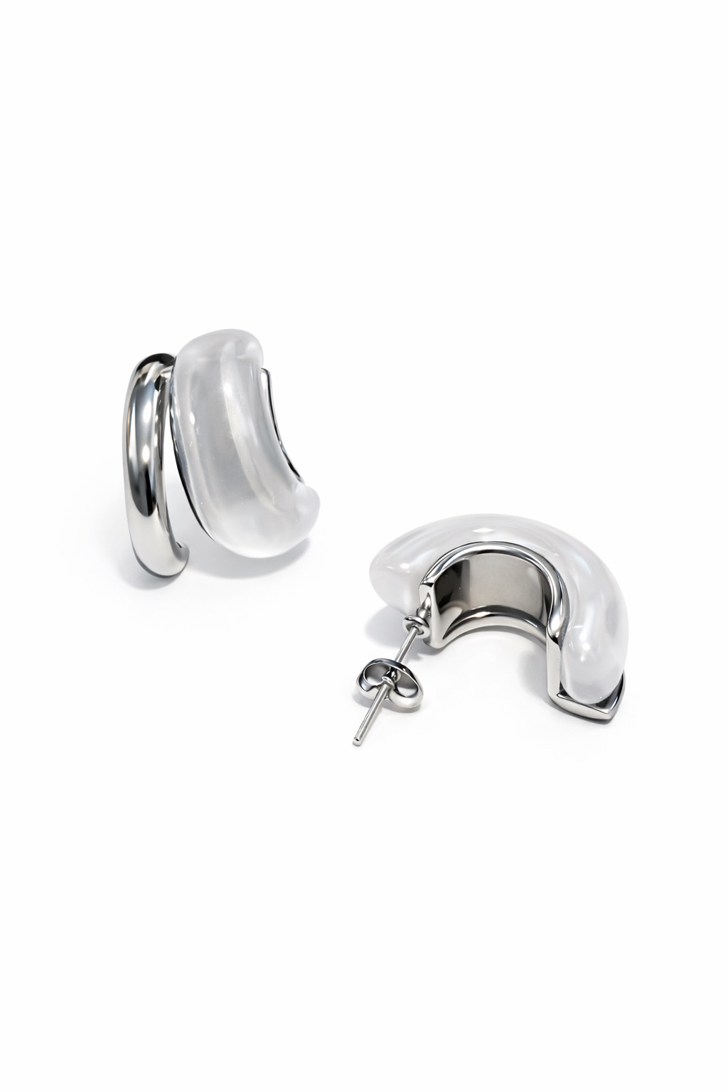 Gümüş Renk Beyaz Mermer Desenli Çelik Halka Küpe