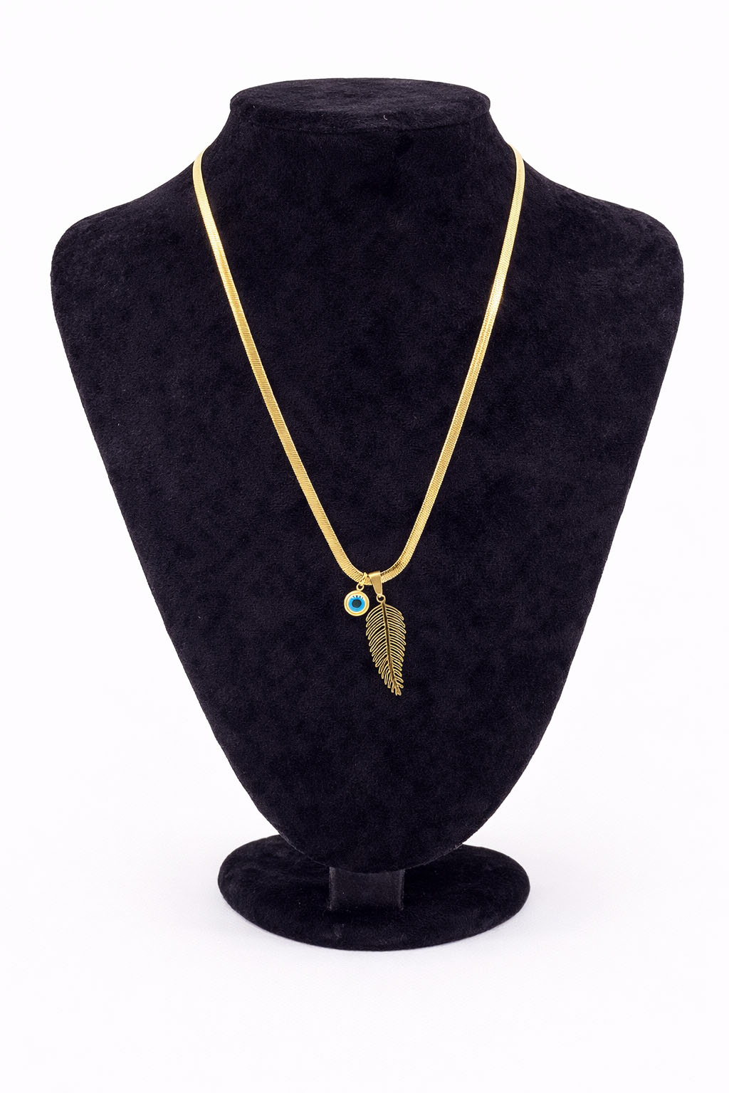 Altın Renk Nazar Boncuk ve Yaprak Figürlü Çelik Kolye Altın Renk Nazar Boncuk ve Yaprak Figürlü Çelik Kolye