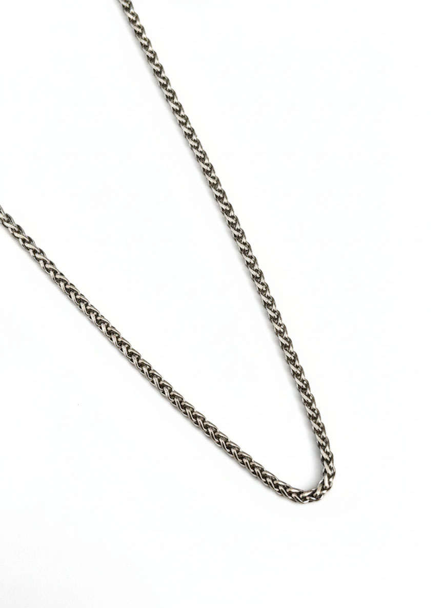 Gümüş Renk Örme Model Çelik Zincir Kolye