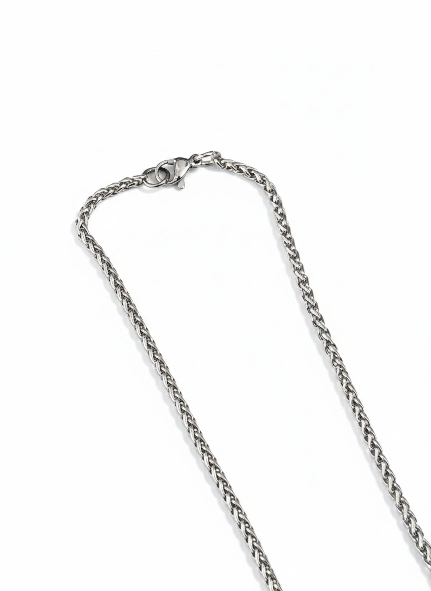 Gümüş Renk Örme Model Çelik Zincir Kolye
