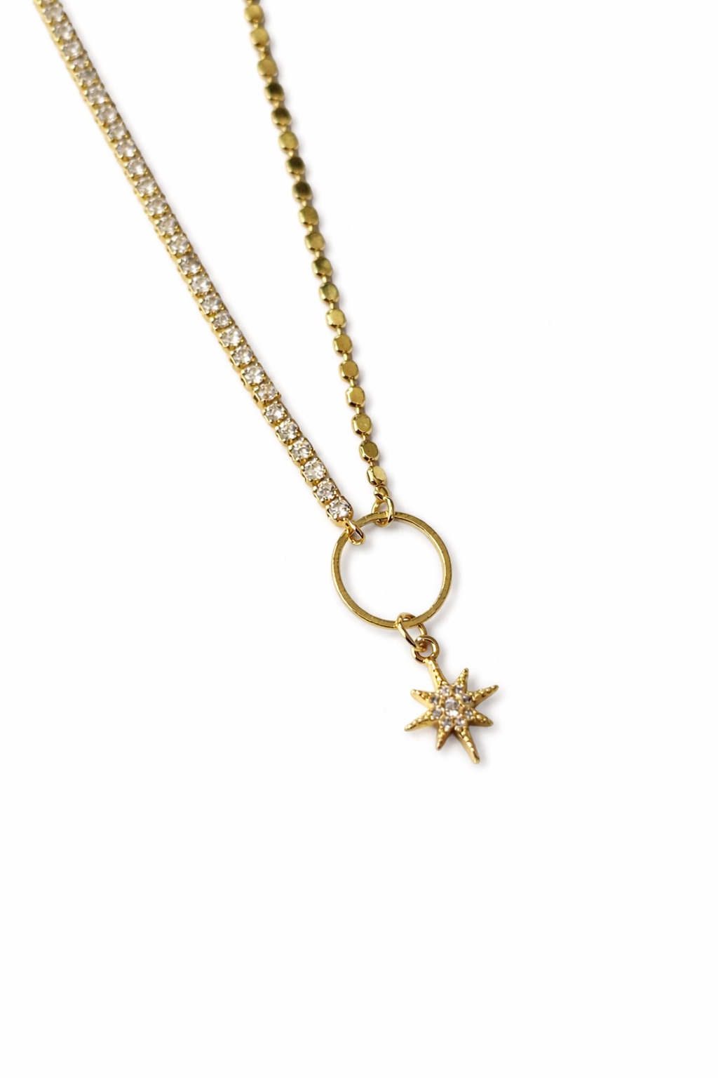 Altın Renk Asimetrik Zirkon Taşlı Kuzey Yıldızı Figürlü Çelik Kolye