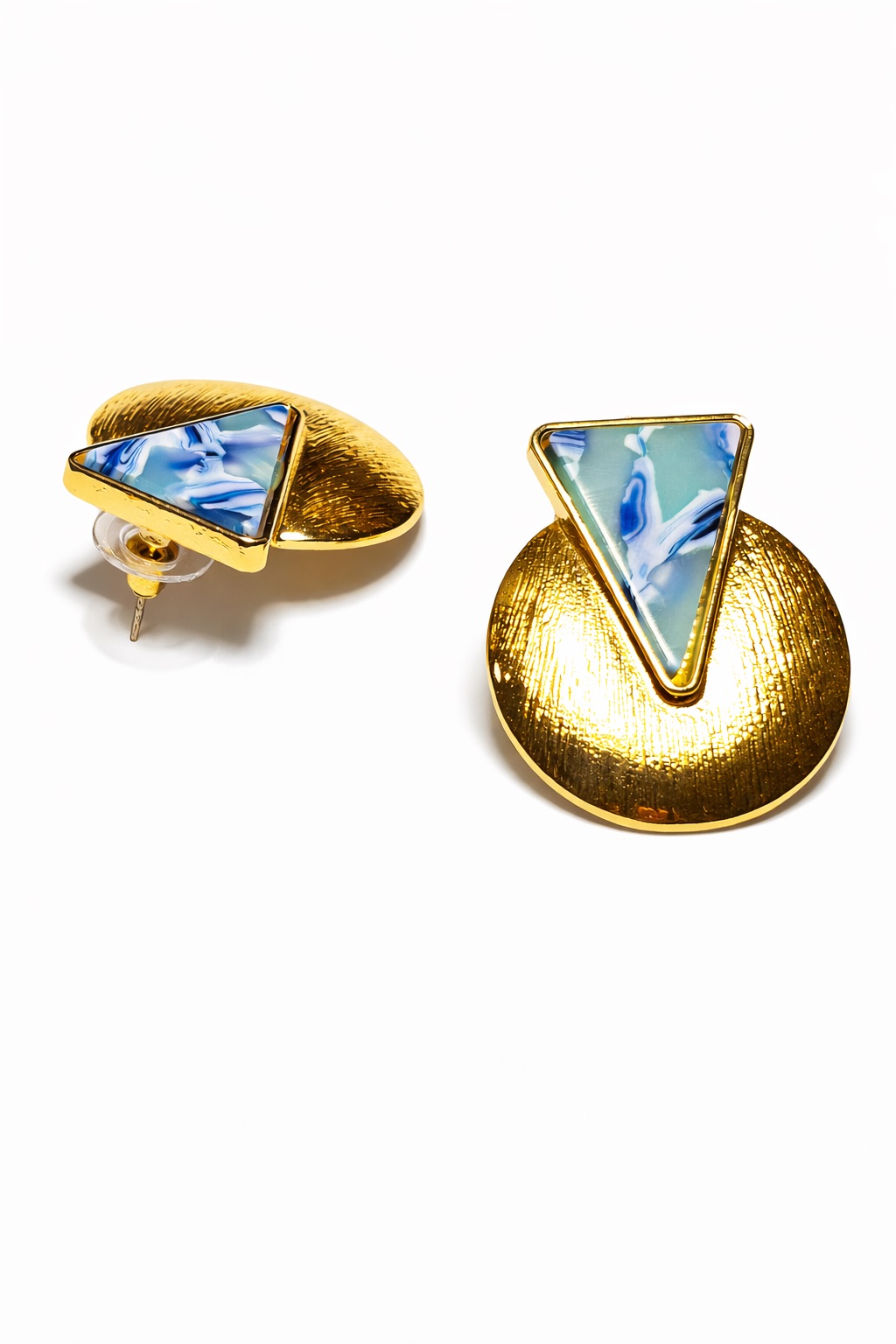 Lak Kaplama Akrilik Taşlı Üçgen Küpe