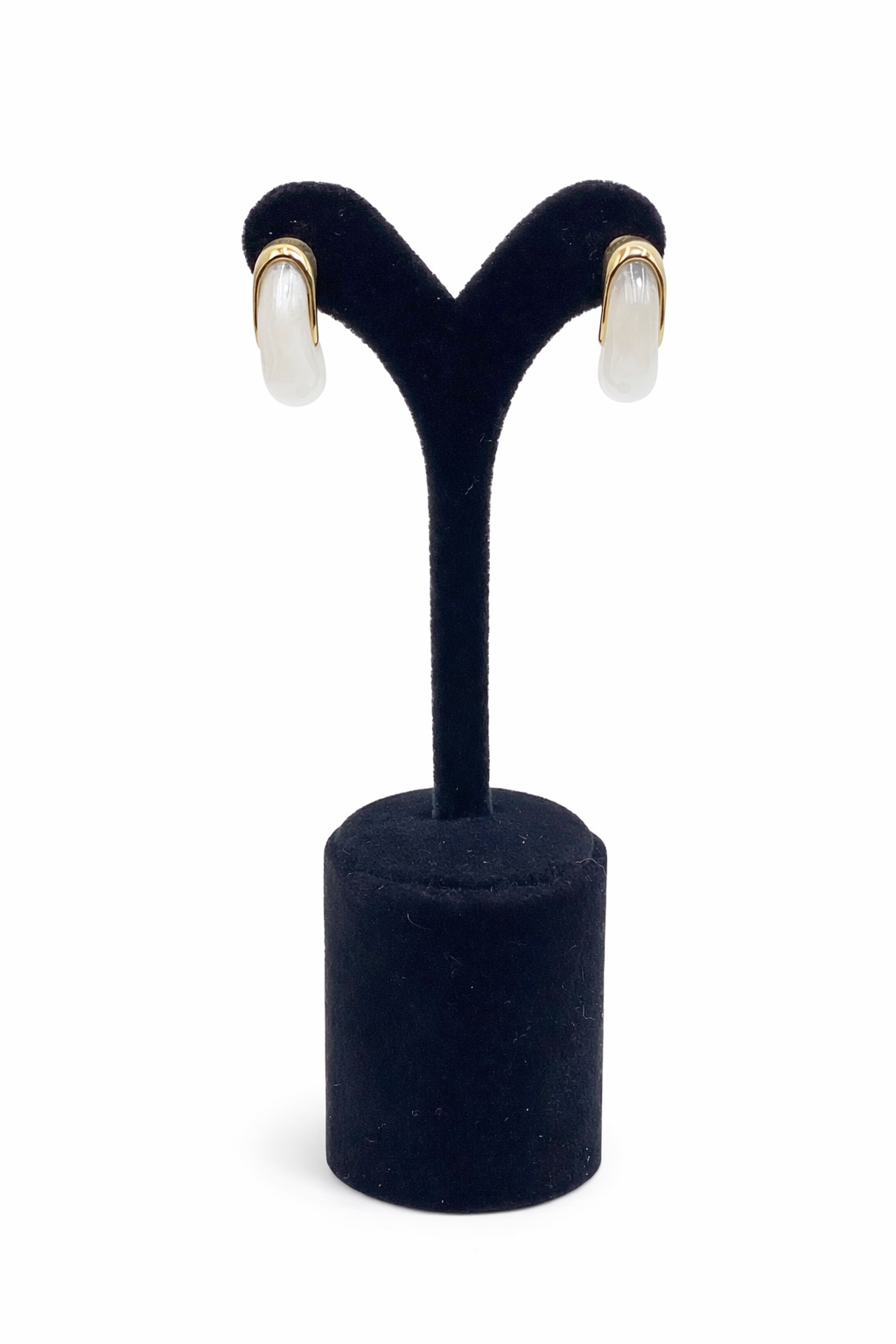 Lak Kaplama Akrilik Yarım Halka Küpe