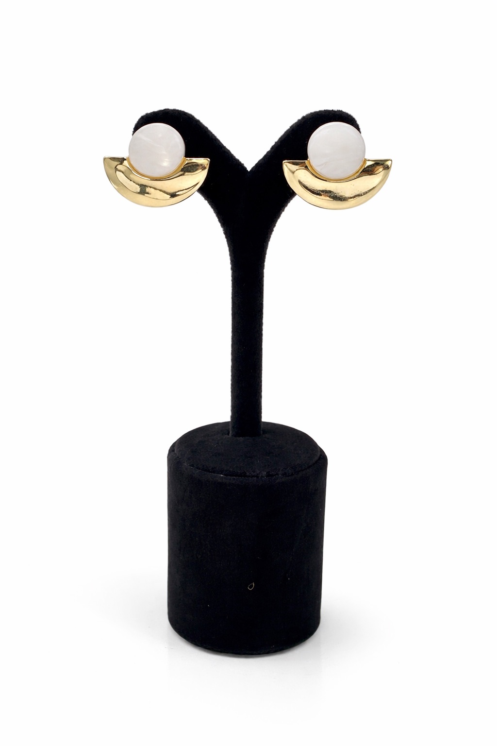 Lak Kaplama Akrilik Taş Detaylı Modern Küpe