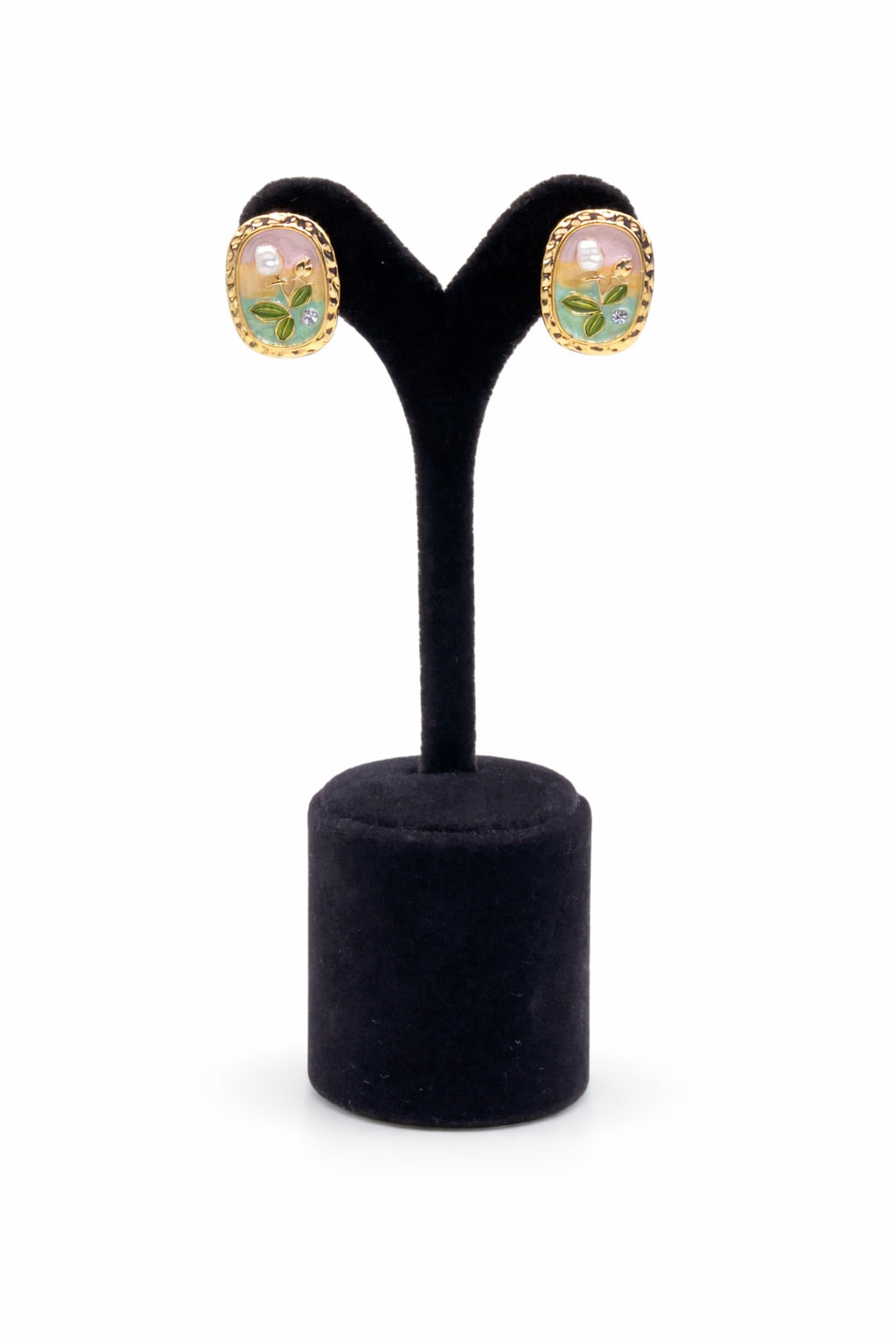 Lak Kaplama Mine Detaylı İnci ve Yaprak Figürlü Bijuteri Küpe