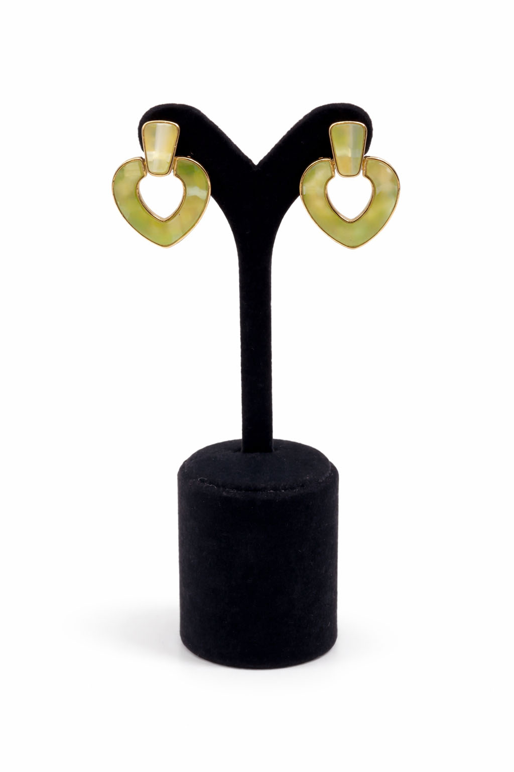 Altın Renk Kalp Formlu Sedef Görünümlü Çelik Küpe