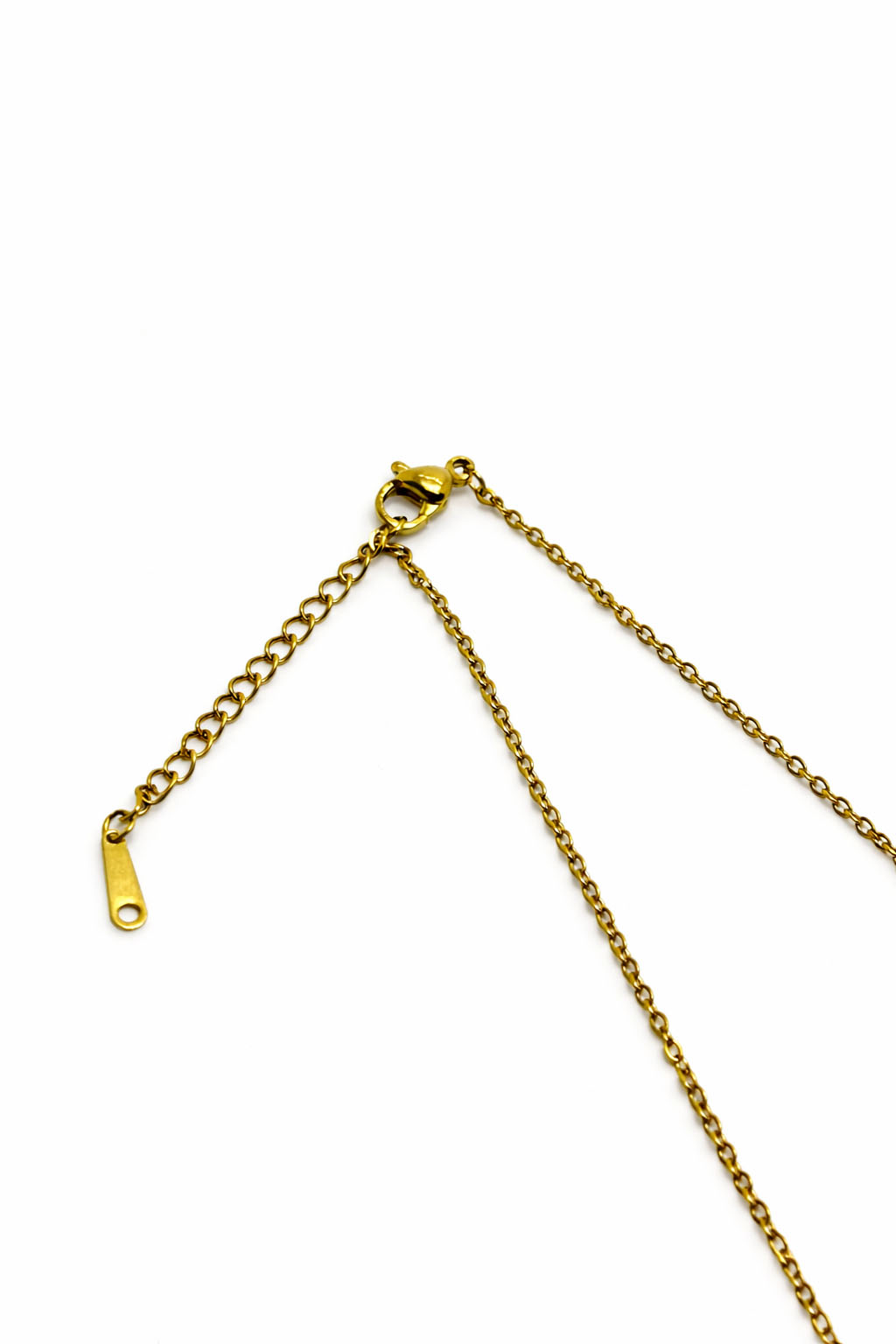 Sedef Detaylı Yeşil Zirkon Taşlı Altın Renk Çelik Kolye