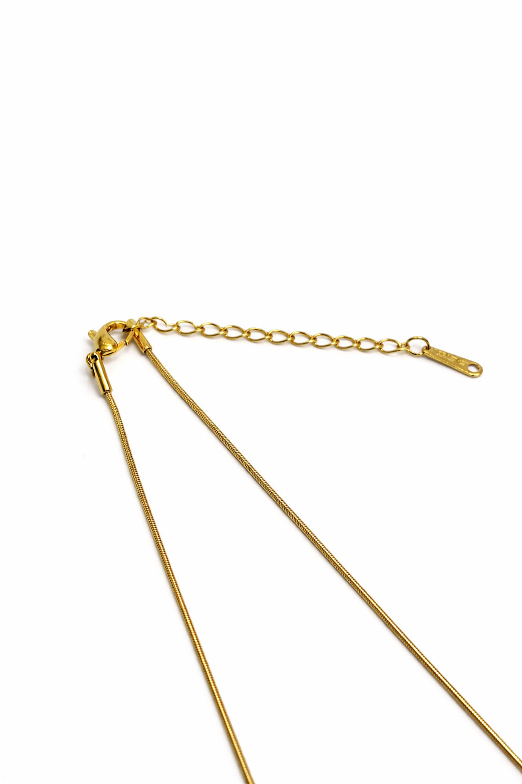 Pembe Doğal Taş ve Zirkon Detaylı Kalp Figürlü Altın Renk Çelik Kolye Pembe Doğal Taş ve Zirkon Detaylı Kalp Figürlü Altın Renk Çelik Kolye