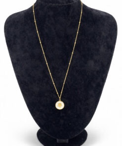 Gül Figürlü Sedef Detaylı Altın Renk Çelik Kolye