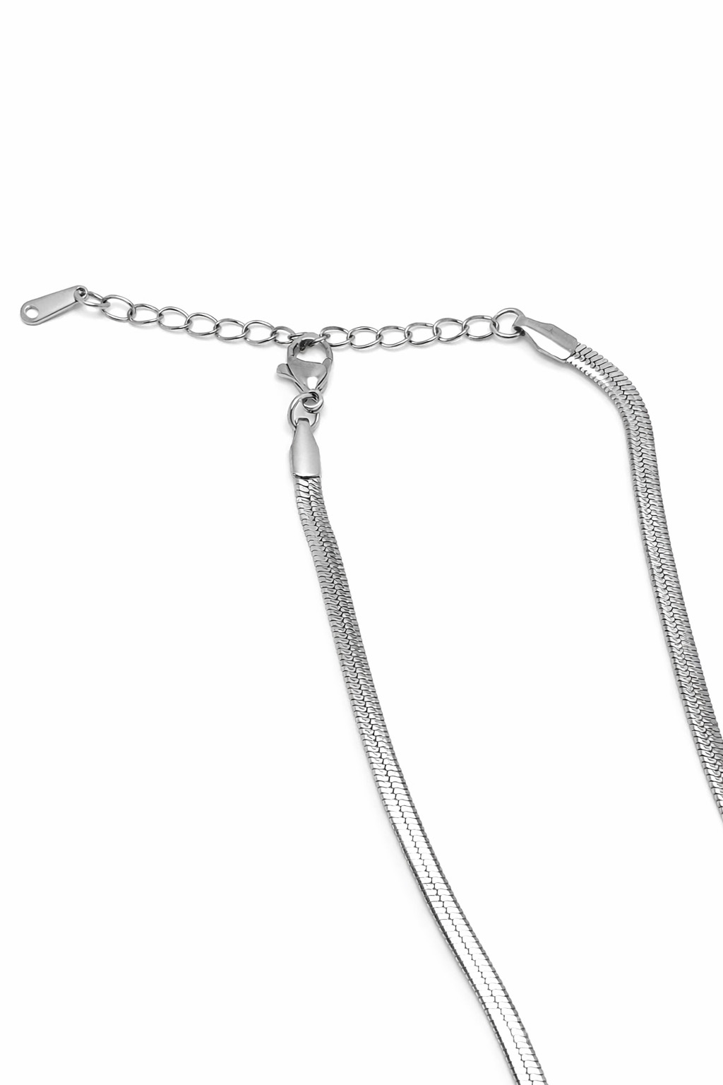 Yonca Figürlü Zirkon Taşlı Gümüş Renk Çelik Kolye